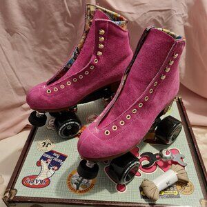 Moxi Lolly Fuschia Fuchsia Skates Sz 7